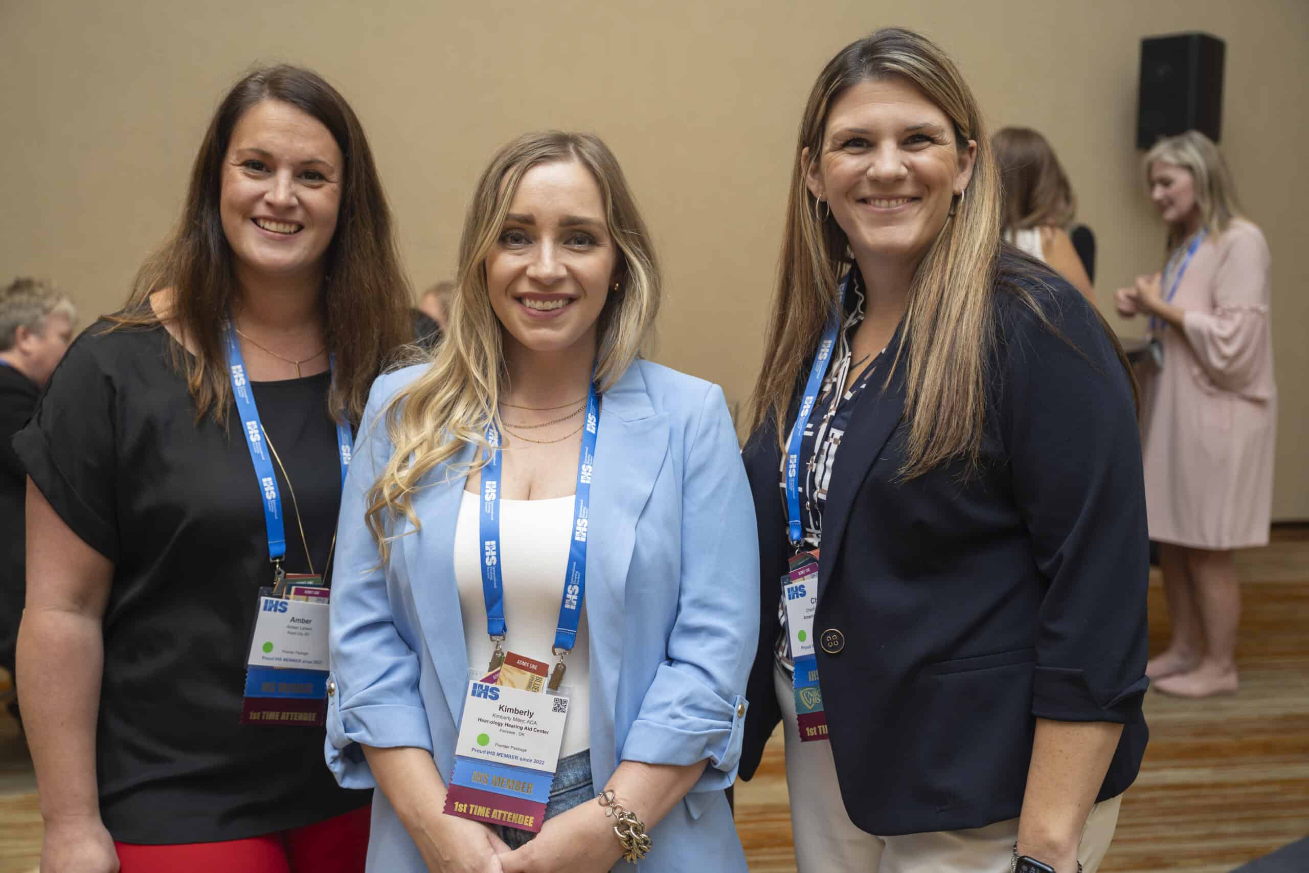 A group of smiling IHS Members